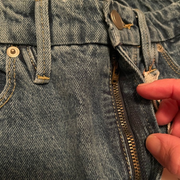 Good American Good Boy High Waist Distressed Nonstretch Jeans, NWT - Picture 10 of 16